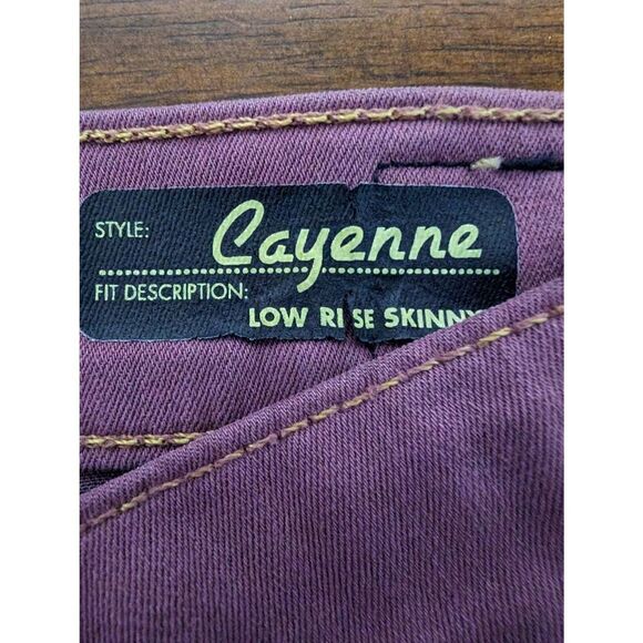 Red Engine Vintage Cayenne Low Rise Skinny Lavender Stretch Demin Women's Size 2 - Picture 6 of 12